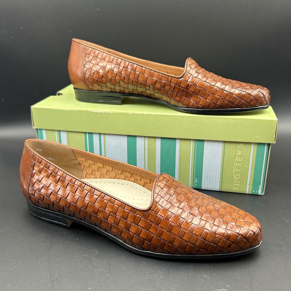 New Trotters Liz Loafers Womens 9M Brown Calf Woven Leather Flats Preppy Classic